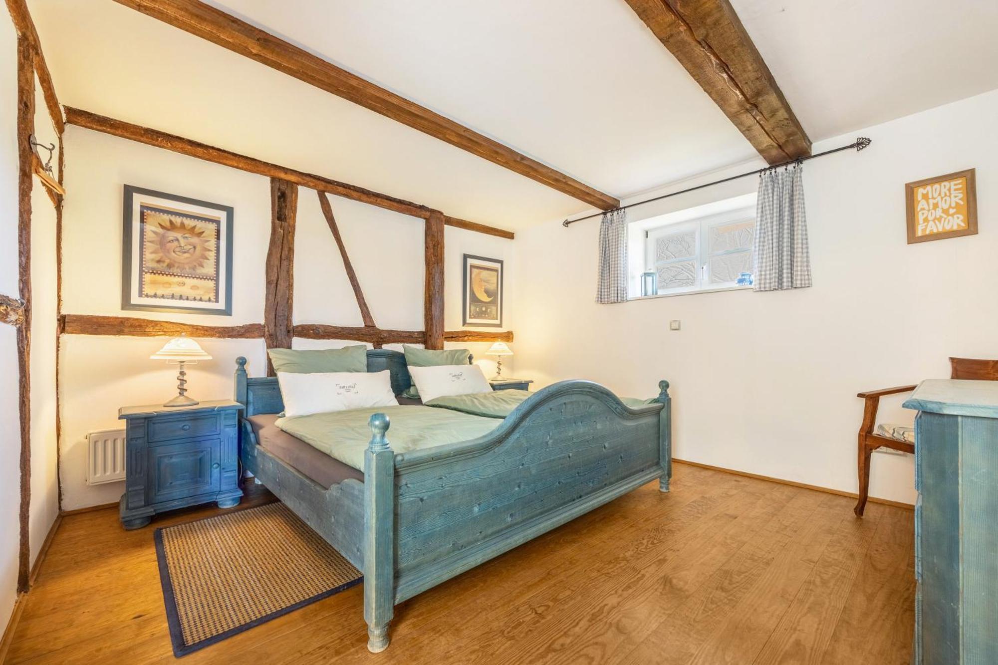 Juttashof Apartment *